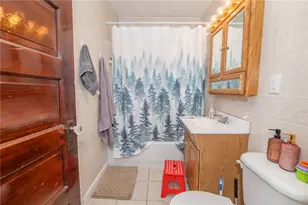 1060 Park Ave, Woonsocket, RI 02895 - Photo 28