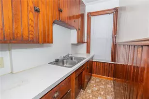 1060 Park Ave, Woonsocket, RI 02895 - Photo 10