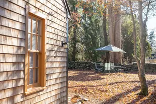 1724 S Rd, South Kingstown, RI 02879 - Photo 32