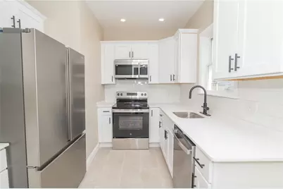 61 Leah Street, Providence, RI 02908 - Photo 10