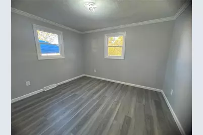 7 Michigan Avenue, Warwick, RI 02888 - Photo 10