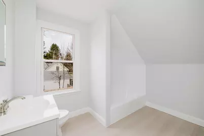 38 Madison Street, Pawtucket, RI 02861 - Photo 28