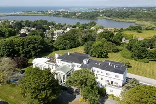 553 Bellevue Ave, Newport, RI 02840 - Photo 2