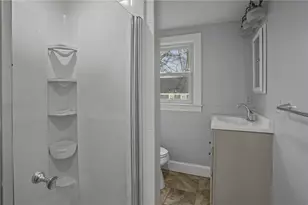 123 S Pierce Rd, East Greenwich, RI 02818 - Photo 12