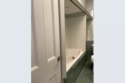 553 Bellevue Avenue #14, Newport, RI 02840 - Photo 12