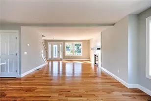 188 St Louis Ave, Woonsocket, RI 02895 - Photo 6