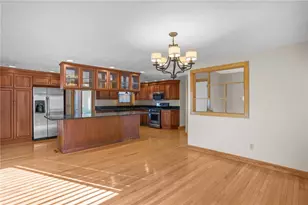 9 Holmes Rd, Coventry, RI 02816 - Photo 2