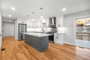 178 St Louis Ave, Woonsocket, RI 02895 - Photo 6