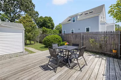 51 Old Oak Avenue, Cranston, RI 02920 - Photo 30