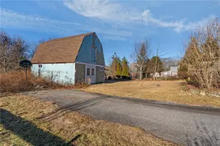 415 Chopmist Hill Rd, Glocester, RI 02814 - Photo 40