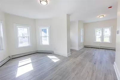 90 Winthrop Avenue, Providence, RI 02908 - Photo 2