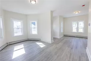 90 Winthrop Ave, Providence, RI 02908 - Photo 2