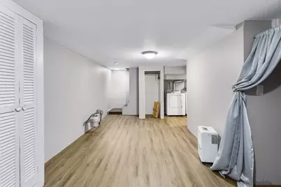 128 Warrington Street, Providence, RI 02907 - Photo 32