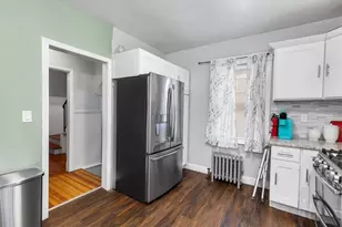 128 Warrington St, Providence, RI 02907 - Photo 16