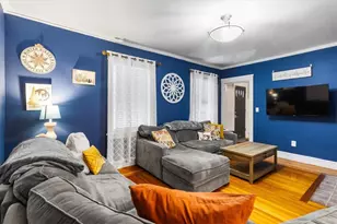 128 Warrington St, Providence, RI 02907 - Photo 8