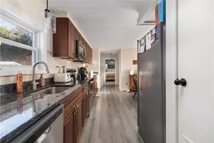 9 Sherwood Valley Ln, Coventry, RI 02816 - Photo 6
