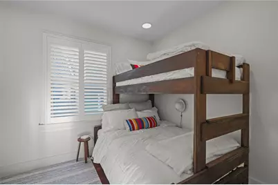 8 Cross Street #1, Newport, RI 02840 - Photo 14