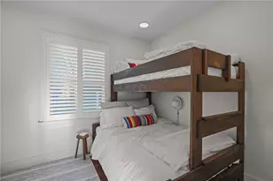 8 Cross St, Newport, RI 02840 - Photo 14