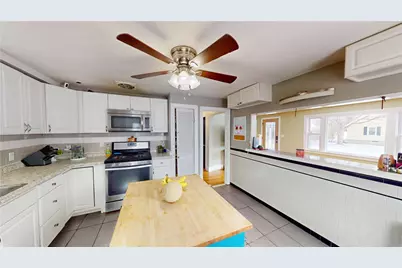 35 Welfare Avenue, Warwick, RI 02888 - Photo 10