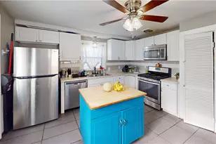 35 Welfare Ave, Warwick, RI 02888 - Photo 12