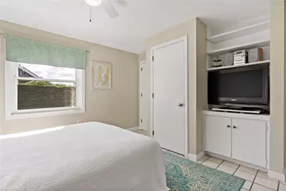 18 Warren Avenue, Middletown, RI 02840 - Photo 18