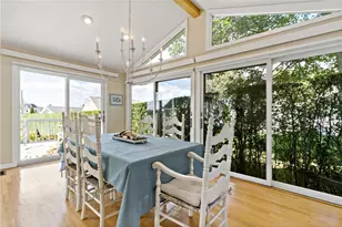 18 Warren Ave, Middletown, RI 02840 - Photo 14