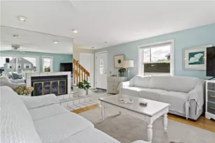 18 Warren Ave, Middletown, RI 02840 - Photo 4