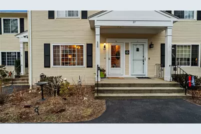 37 Eagle Run #37B, Warwick, RI 02818 - Photo 30