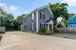 6 Gladding Ct, Newport, RI 02840 - Photo 1