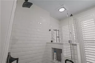 8 Cross St, Newport, RI 02840 - Photo 18