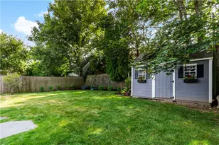 6 Gladding Ct, Newport, RI 02840 - Photo 24