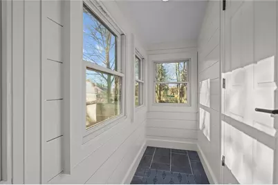 8 Cross Street #1, Newport, RI 02840 - Photo 28