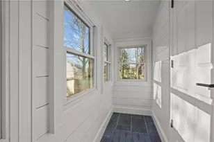 8 Cross St, Newport, RI 02840 - Photo 28