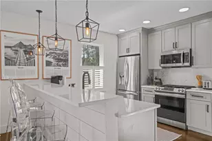 8 Cross St, Newport, RI 02840 - Photo 10