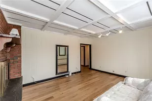 10 Mott St, Johnston, RI 02919 - Photo 6