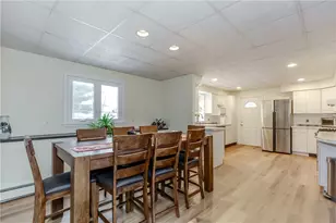 10 Mott St, Johnston, RI 02919 - Photo 8