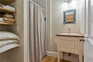 6 Gladding Ct, Newport, RI 02840 - Photo 18