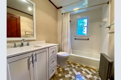 308 Harris Avenue, Woonsocket, RI 02895 - Photo 30