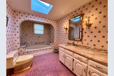 308 Harris Avenue, Woonsocket, RI 02895 - Photo 18