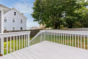 34 Chapin Ave, Warwick, RI 02889 - Photo 20