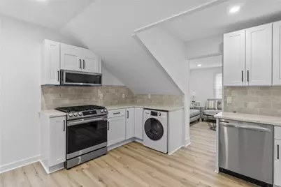 13 Sherman Street, Newport, RI 02840 - Photo 36