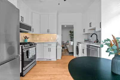 13 Sherman Street, Newport, RI 02840 - Photo 4