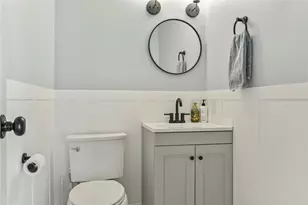 125 Trellis Dr, West Warwick, RI 02893 - Photo 12