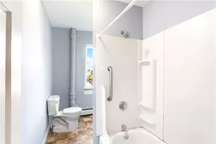 498 Washington St, Providence, RI 02903 - Photo 24