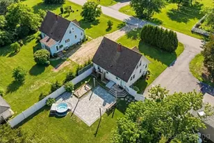 34 Diamond Hill Rd, Hopkinton, RI 02808 - Photo 4