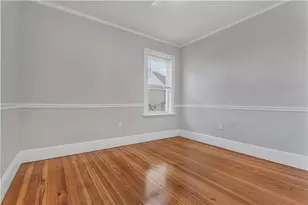 382 Orms St, Providence, RI 02908 - Photo 12