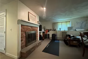 15 Bliss Mine Rd, Middletown, RI 02842 - Photo 12