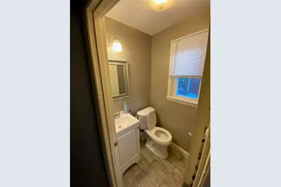93 Huxley Avenue, Providence, RI 02908 - Photo 2