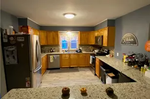 93 Huxley Ave, Providence, RI 02908 - Photo 1