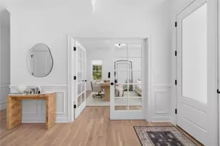 73 Lantern Hl Dr, Cranston, RI 02921 - Photo 12